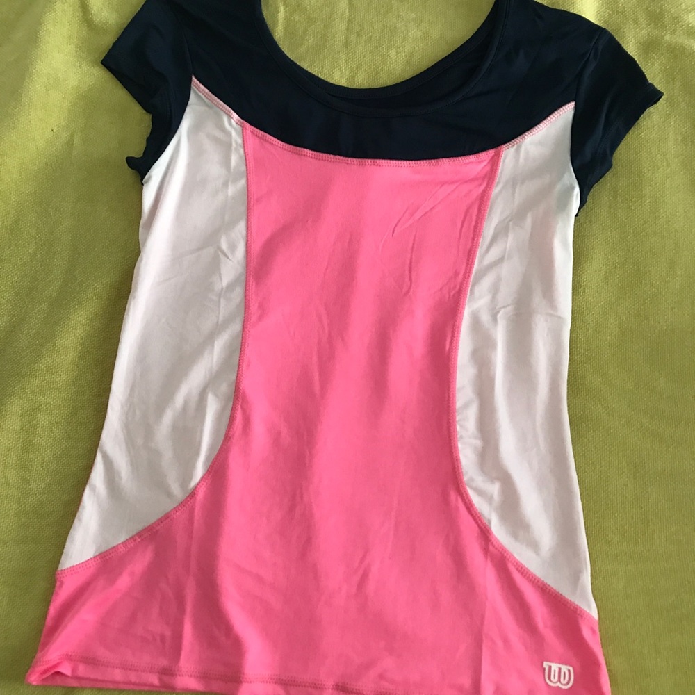 Wilson running outfit, top and Capri pants